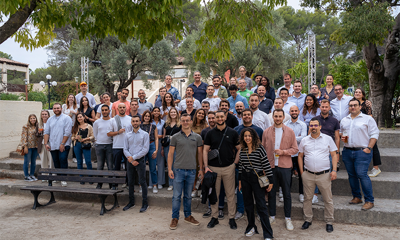 sofrengroup seminaire business 2023 photo de groupe